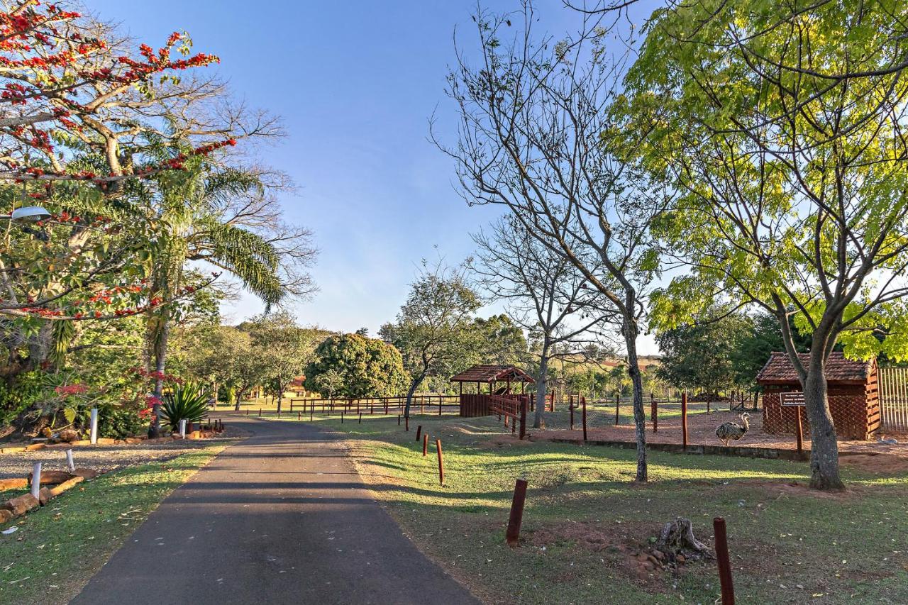 Hotel Fazenda Jacaúna Brotas Exterior foto